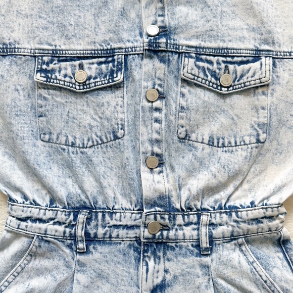 BLANKNYC Head Backstage Acid Wash Denim Romper Jumpsuit - Picture 6 of 15